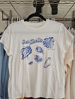 Universal Thread Cream Graphic Tee with Black Accent